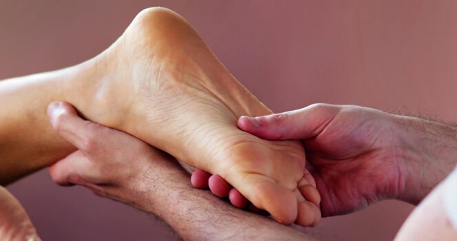 Your feet can warn you about clogged arteries and heart disease