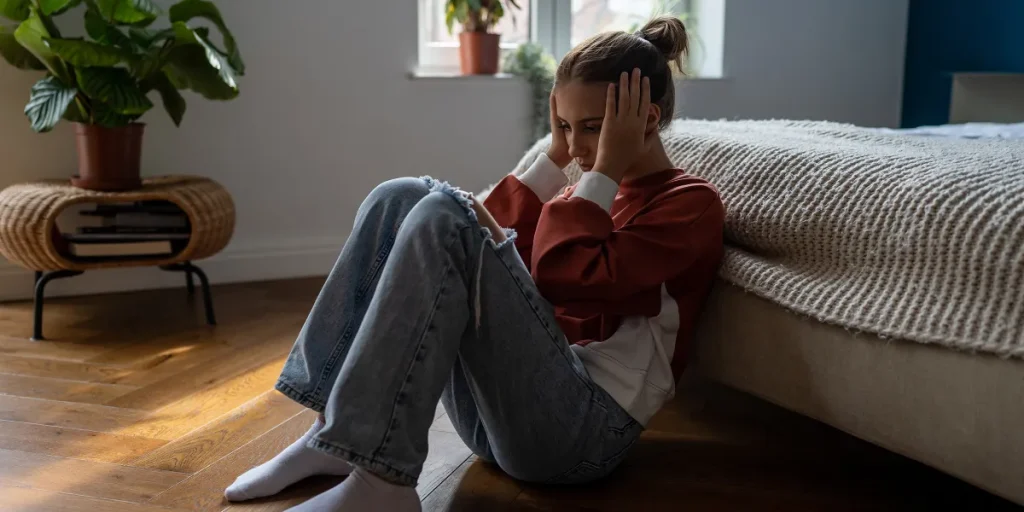I Discovered My Father Is Cheating On My Stepmom – Just like He Cheated On My Late Mom