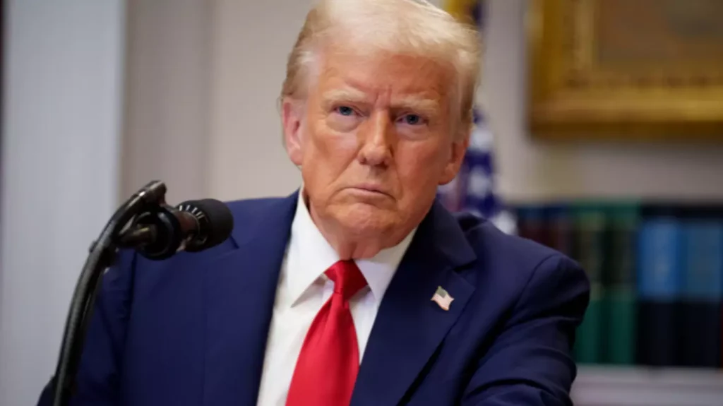 Donald Trump just signed new executive order to revoke visas of students who protest against Israel