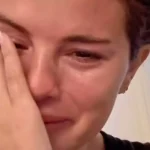 Selena Gomez has blunt response after call for her to be deported following crying video over Trump’s new order